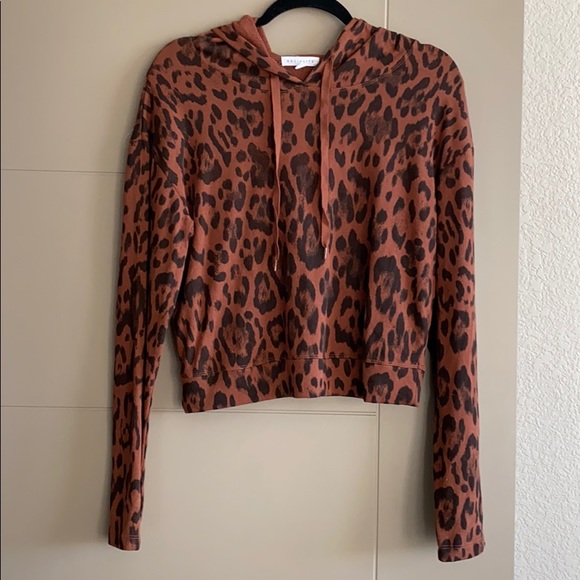 Socialite Tops - Socialite • Cropped Leopard Hoodie